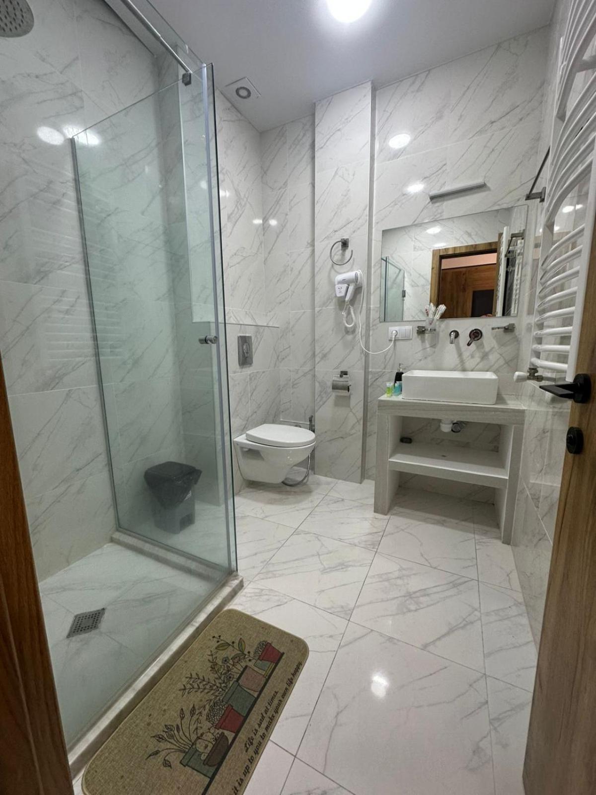 Chalet Kazbegi Hotell Eksteriør bilde